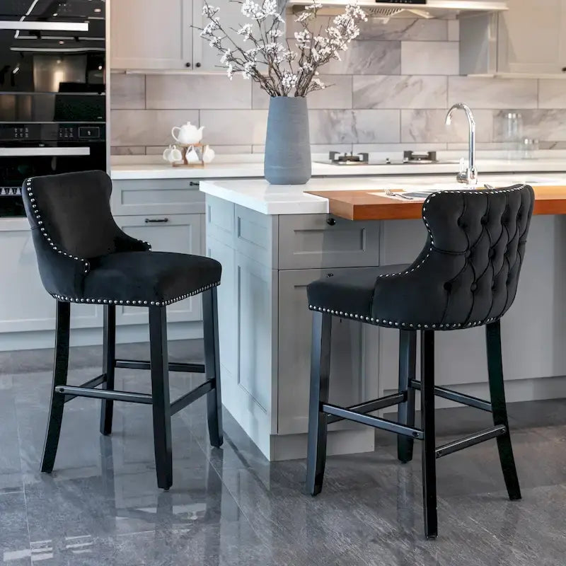 Tabourets de bar à dossier ailé en velours capitonné – Lot de 2