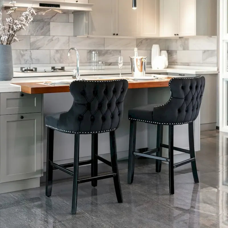 Tabourets de bar à dossier ailé en velours capitonné – Lot de 2