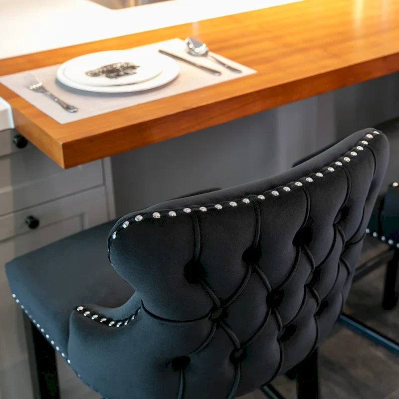 Tabourets de bar à dossier ailé en velours capitonné – Lot de 2