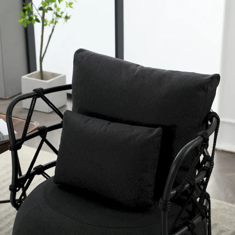 Fauteuil d'appoint rembourré avec piétement en métal