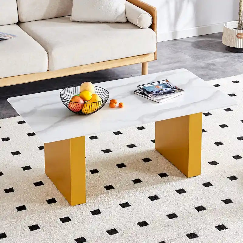 Table basse en verre trempé avec pieds colonnes en MDF